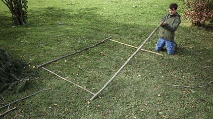 oudoor unterstand selbst gebaut bushcraft